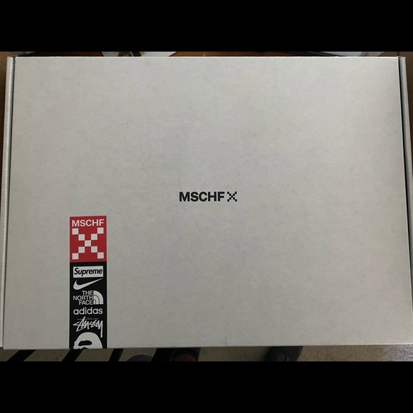 MSCHF X 10 in 1 - Picture 5 of 10